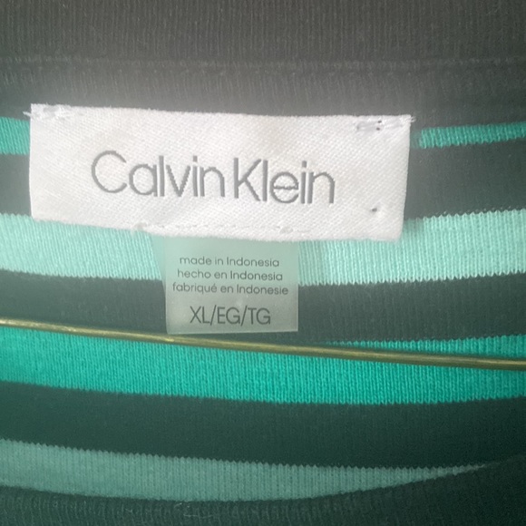 Calvin Klein t-shirt dress - Picture 2 of 3